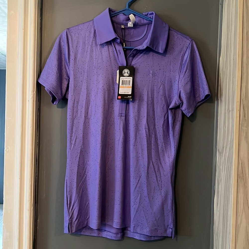 NWT UA Heatgear Top